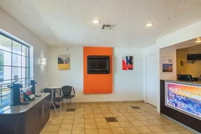 Motel 6-Lawton, OK - Lobby