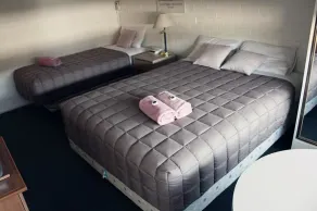 H & D Apartments - Room