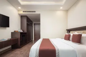 HM Grand Central Hotel - Room