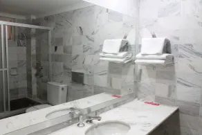 Hotel Doral Apucarana - Badezimmer