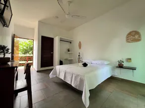 Hotel Real Juquilita - Starlink Internet - Room