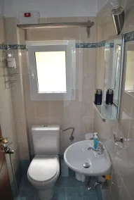 Angelina's Home - Bathroom