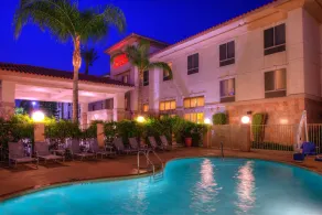 Hampton Inn & Suites Ontario - Piscine