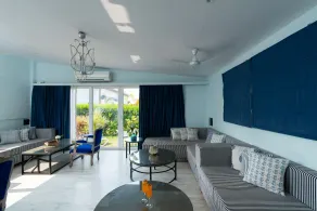 Living Room Beach Resort - Room