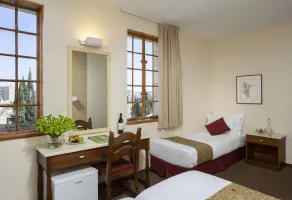 YMCA Three Arches Hotel - Chambre