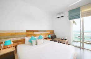 Hikkaduwa Beach Hotel - Free Upgrades from Non-Sea View Rooms to Deluxe Ocean View Rooms! - Room