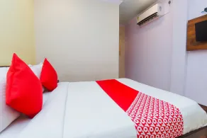 OYO 8685 Hotel Stayland - Chambre