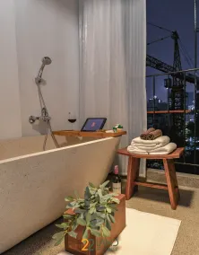 22Land Hotel & Residence - Bathroom