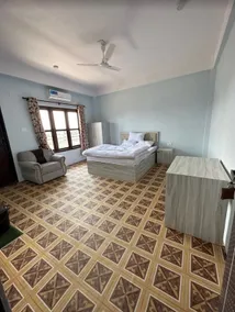 RISING HOTEL - Habitación