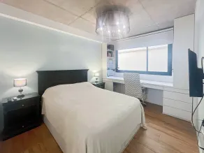 Urban Retreat Elegantes, modernes Apartment mit Balkon in Villa del Parque - Zimmer