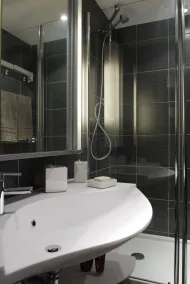 Agréable studio | Avec animaux bienvenus - Salle de bain