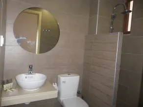Byzance Hotel - Bathroom