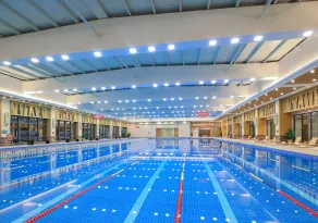 Kingworld Hotel Gui'an - Piscina