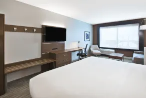 Holiday Inn Express & Suites Okemos - University Area by IHG - Chambre