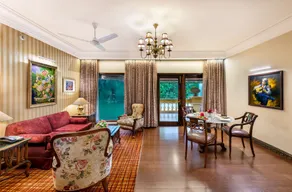 Mayfair Lagoon - Room