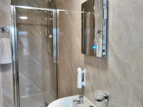 Dalesgate Hotel - Self Check In - Salle de bain