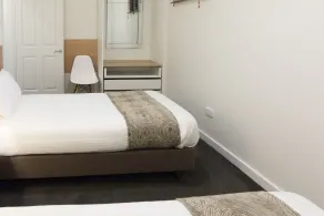 Bay 10 - Suites and Apartments - Room