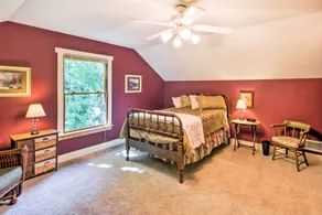 Tryon House w/ Hot Tub - Near Equestrian Centers! - Værelse