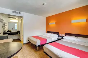 Motel 6 Thornton - Chambre