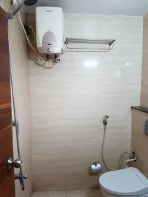 The Kanchi Residency - Baño