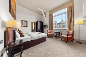 Harte & Garter - Room