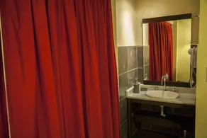 First Palermo Hotel - Baño