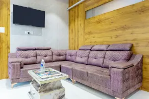Treebo Aura Inn Regency - Réception