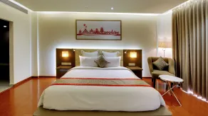 Ramada by Wyndham Bengaluru Yelahanka - Room