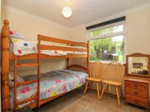 Cabin 246 Riverside, Glan Gwna - Chambre