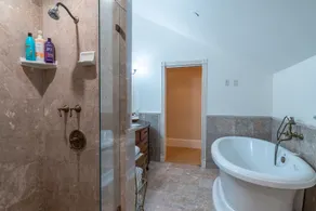 Chateau Coralini - Salle de bain
