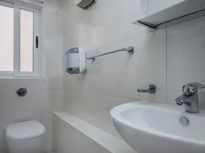 Valletta Ajkla Mansion - Bathroom