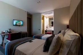 Vista Hotel - Room