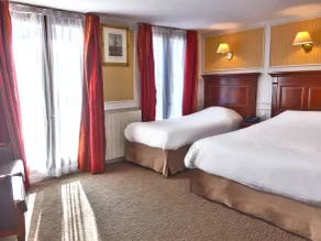 Hotel Touring - Room