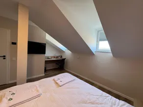 Promenaden Hotel - Quarto