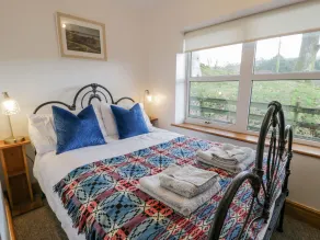 Maes Madog Cottages - Værelse