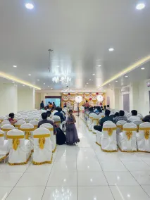 Hotel Vistaara Grand - Restaurant