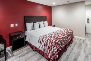 Red Roof Inn St George, UT - Convention Center - Room