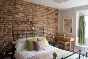 The Crown Aldbourne - Room
