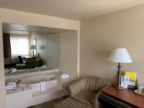 Super 8 by Wyndham Perryville - Zimmer