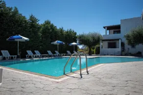 Triantafillas Suites - Piscine