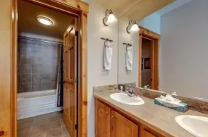8758 Trappers Crossing condo - Bagno
