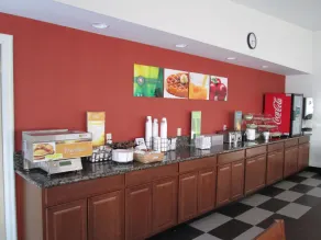 Quality Inn Gaylord - Hall