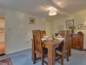 Lew Quarry Cottage - Interior
