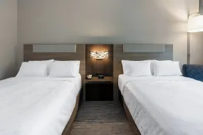 Holiday Inn Express & Suites Vaughan-Southwest by IHG - Habitación