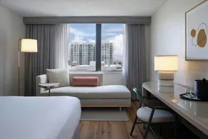 Renaissance Fort Lauderdale Cruise Port Hotel - Room