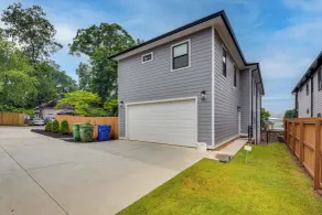 Couples Getaway Near Dtwn ATL & Mercedes-benz! - Innvendig