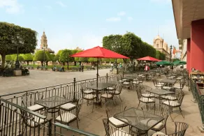 Ramada Plaza Leon - Restaurant