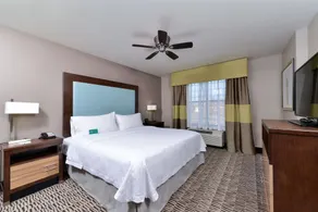 Homewood Suites By Hilton Cincinnati Mason - Chambre