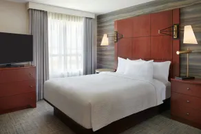 Residence Inn by Marriott Calgary Airport - Rum