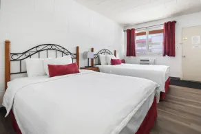 Dauphin Inn Express - Rum